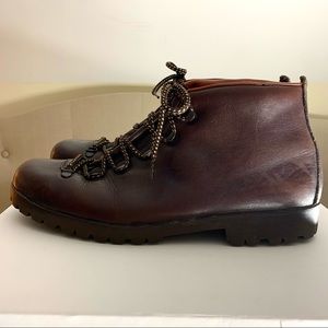 Scarpa Vintage Hiking Boots in Brown size 43 N (womens 11 narrow)
